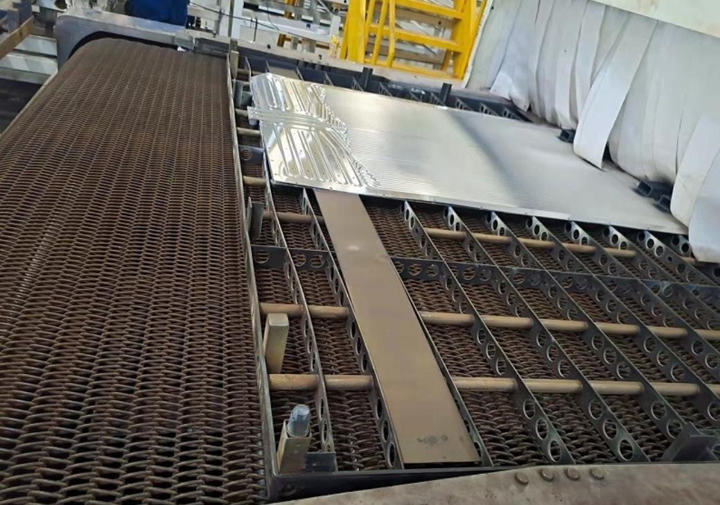 不鏽鋼91香蕉视频污之釺焊爐91香蕉视频污的應用